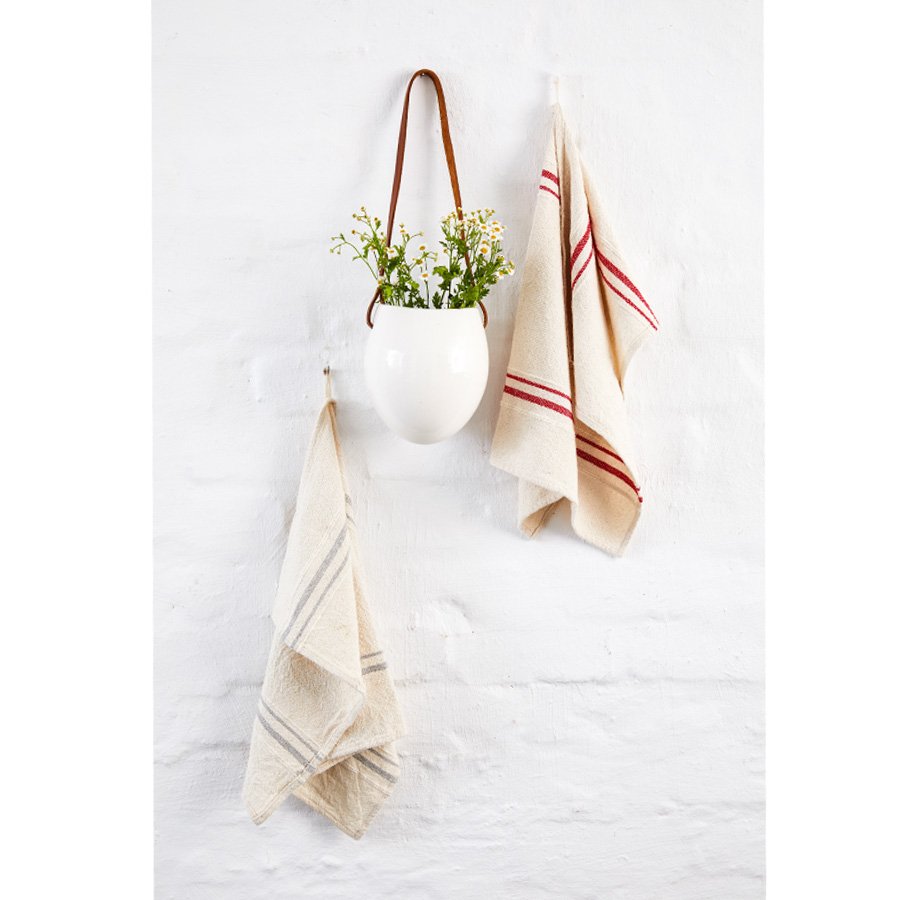 Our tea-towels and egg vase is still in stock and make a beautiful small Christmas gift. Mix and match the colours or buy a set.
#christmas