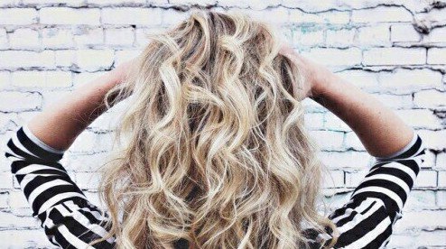 Beautyまとめ 寝てる間に巻き髪完成 時間がなくてもちゃっかりヘアセット出来ちゃう スポンジカーラー T Co Gvdomnwvnr ヘアセット 巻き髪 スポンジカーラー 簡単へアセット 便利アイテム ヘアグッズ 便利グッズ 100均 ダイソー