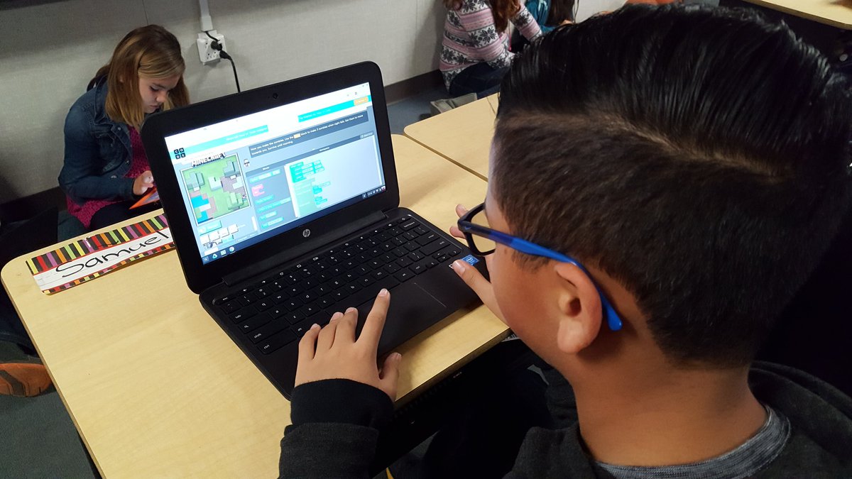 RyannShoaf's tweet photo. @CentralUSD @codeorg  Students at Herndon Barstow are having fun coding with their "tech buddies" this week.  #impact https://t.co/fRBTwjfsJ0
