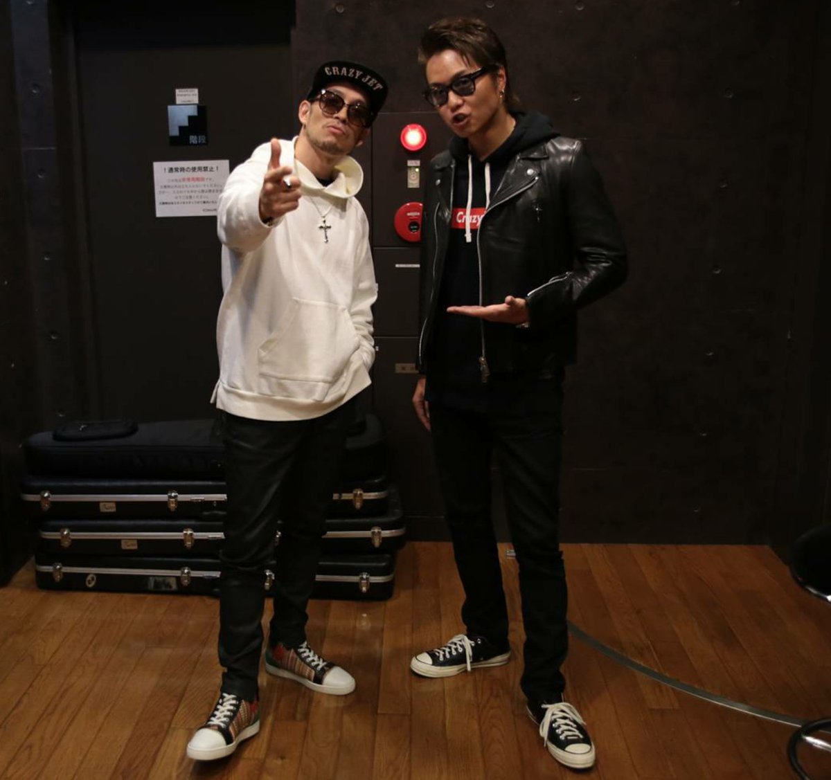 MusicLife_MJ's tweet photo. 2016.12.08
HAPPY BIRTHDAY
EXILE TAKAHIRO 🎉✨😆✨🎊

♪PHOTO♪
EXILE TAKAHIRO
＆
清木場俊介 https://t.co/nyOuGYXg8J