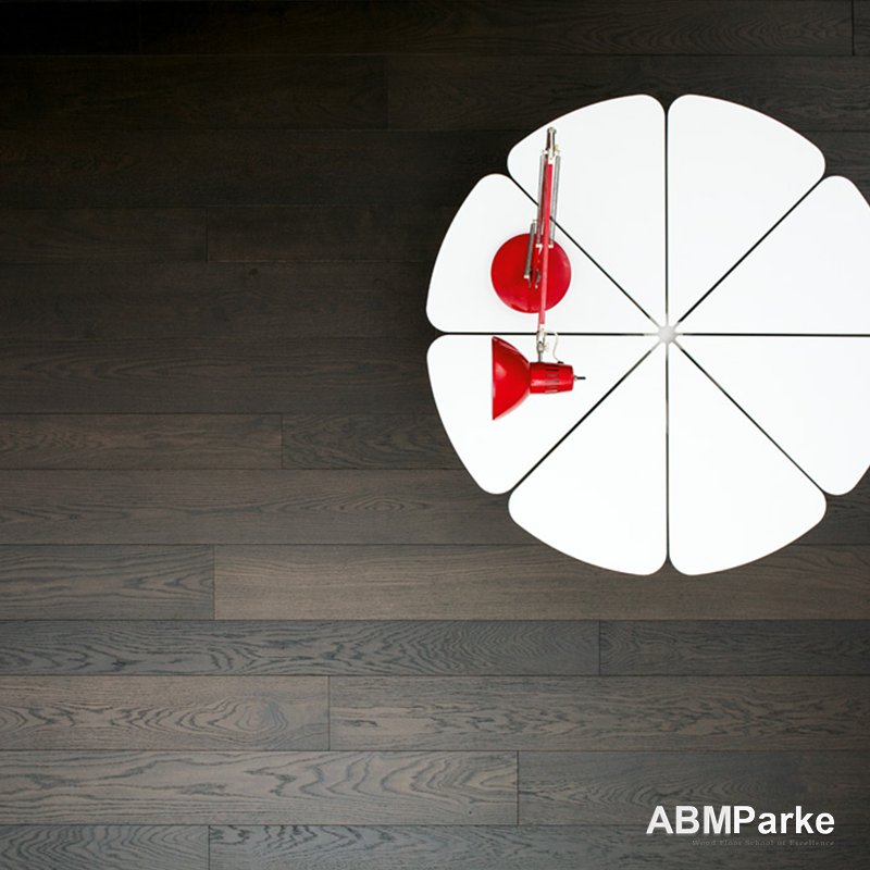 Sıcak renk tonlarıyla, doğal, dahi ve orijinal koleksiyonlar.