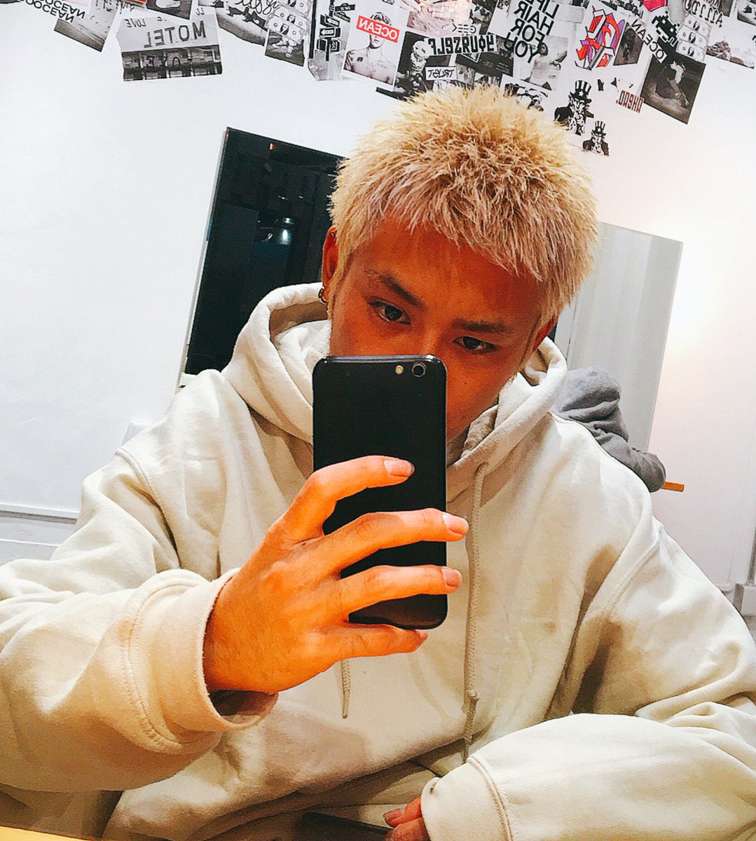 鈴木大二朗 Ocean Tokyo Twitterren 坊主にして1カ月が経ちました どんどんのびるじろー毛 普通じゃ嫌だ カッコいいもやだ カッコよすぎてムリ ぐらいカッコよくなりたいから次の髪型どうしよっかな 鈴木大二朗 Ocean Tokyo Twitterren 坊主にして1カ月が経ちました どんどんのびるじろー毛 普通じゃ嫌だ カッコいいもやだ カッコよすぎてムリ ぐらいカッコよくなりたいから次の髪型どうしよっかな