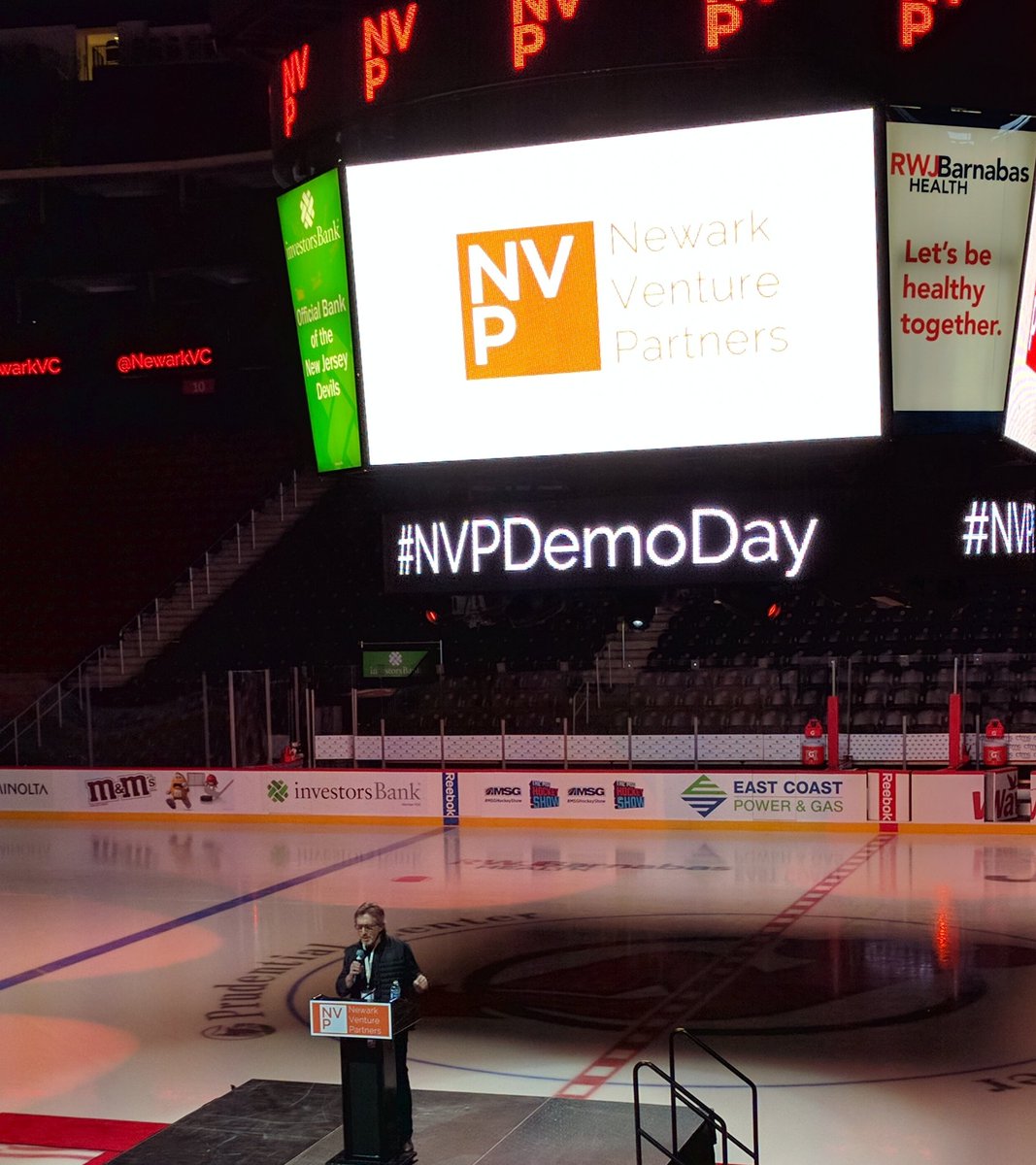 Revitalizing Newark with tech #NVPDemoDay @NewarkVc <a href="/Don_Katz/">Don Katz</a>  <a href="/STARAngelNet/">STAR Angel Network</a> #TechOnIce #DealWithTheDevils