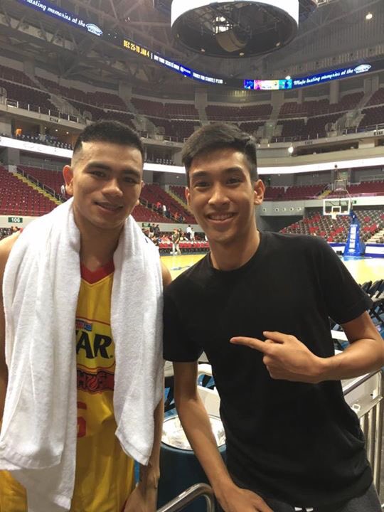 chalnicoo's tweet image. the future #thebusdriver