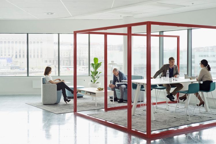 AMPurhonen's tweet photo. Workplace that breaks down silos. #hybridwork #workplace2016 #collaboration https://t.co/BD5TPKUjzj https://t.co/hd5Ndyqix0