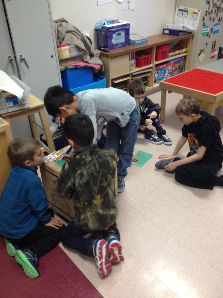 kinders_pwe's tweet photo. Getting into the #christmas #spirit today w/ @MrsChapmans3s gearing up for #RAK2016 @PrairieWaters #rvsed https://t.co/8e3kA44xE3