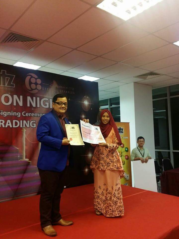 5star_AR's tweet photo. Alhamdulillah
Bersama ANTZMISSION..menjana pendapatan hanya semudah :

-Daftar > dapat link >Share

Tahniah. https://t.co/cQ7RYuJFIy