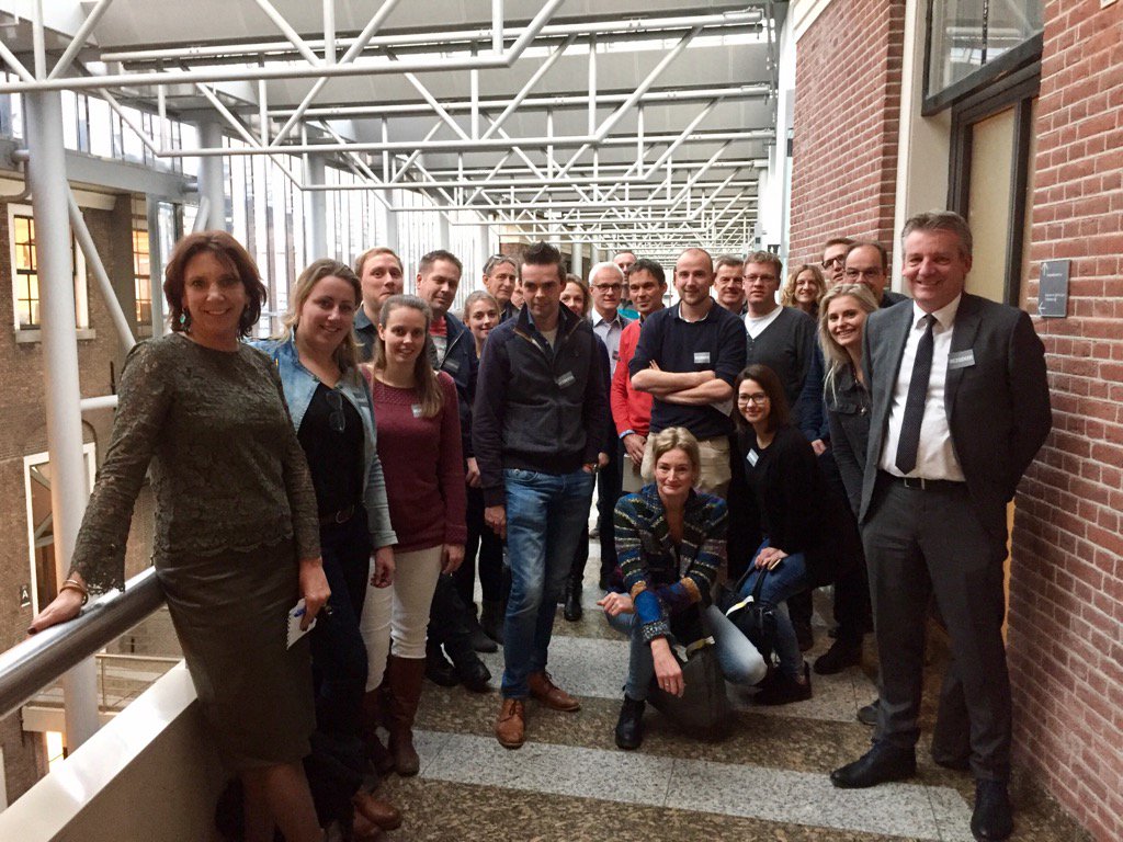 Vanmiddag de cursisten van de NAO, de NEderlandse Aardappel Organisatie, op bezoek in de Tweede Kamer.