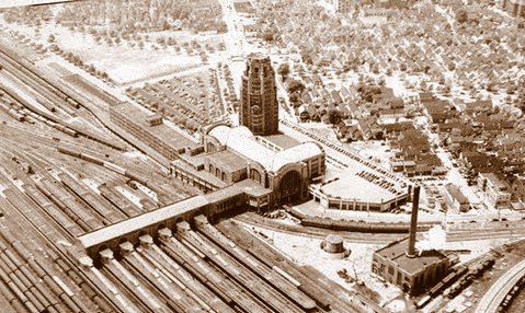 BFAlive's tweet photo. All Aboard - Support New Amtrak Station at Buffalo Central Terminal https://t.co/cROIsmANVu https://t.co/GH8HiwxwTT