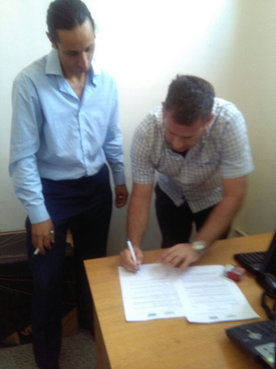 RedSegVial's tweet photo. #APSV firmó convenio con #ADISIV para continuar trabajando en la implementación del SRI por más seguridad vial @GobSantaFe @MinSegSF https://t.co/jnWXbGFneL