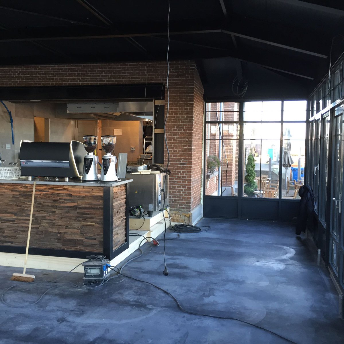 De werkzaamheden verlopen voorspoedig bij <a href="/Havenmantsje/">'t Havenmantsje</a>   ow.ly/fVHL306TUOC #Harlingen #serre