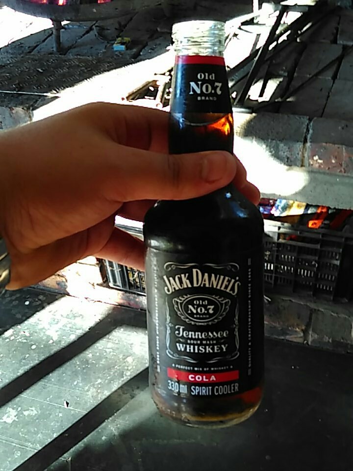 medic91's tweet photo. @RogerGoodeShow whiskey on you guys. CHEERS #WUUUUHAAAAA from anton. 0631833830 https://t.co/DQpOyKHF96