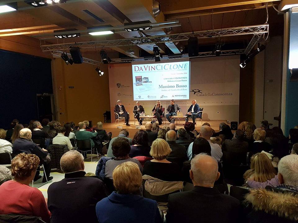 scriptamaneant's tweet image. Presentazione #DaVinCiClone di Giampaolo Guida. Un grazie alla madrina @Gloria_Guida e al sindaco di Casalecchio di Reno @massimobosso.
