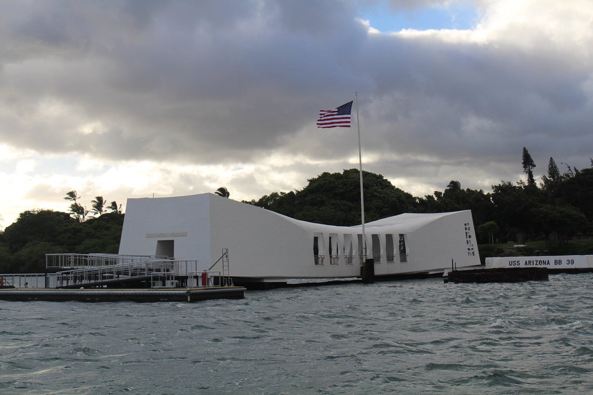 SecretaryJewell's tweet image. Today we honor those who lost their lives during the attack on Pearl Harbor. Sites like USS Arizona preserve their memory.SJ #PearlHarborDay