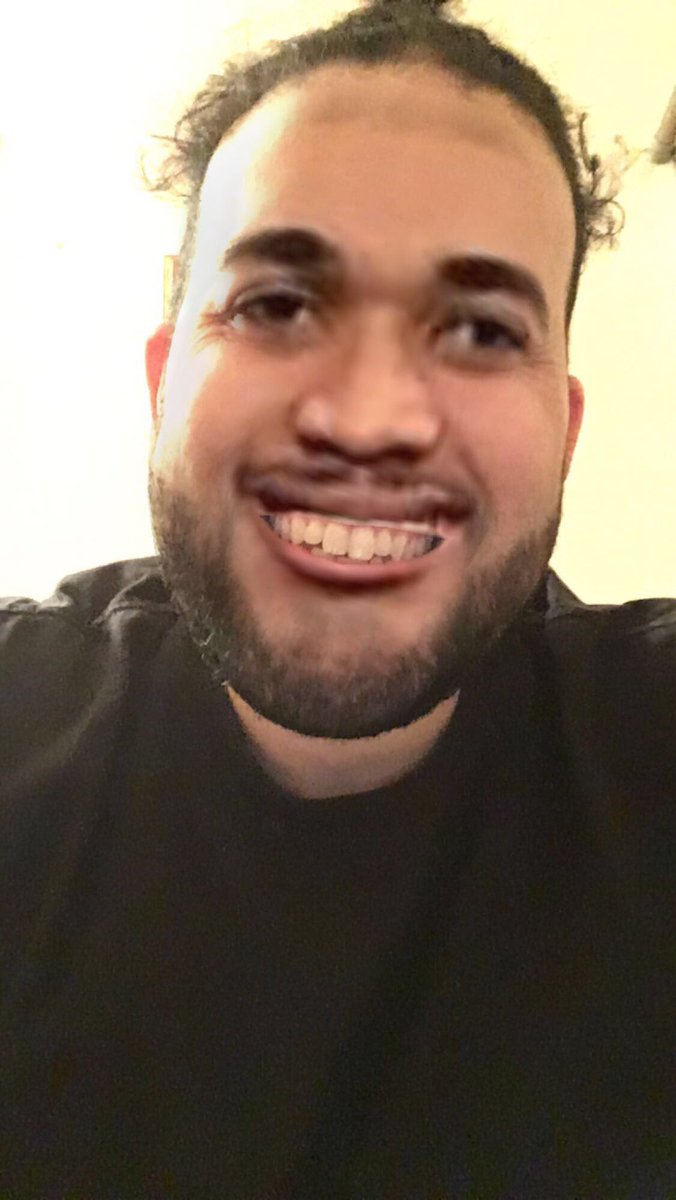mistertoro's tweet photo. I'm having a #goodfaceday @karltowns 💪🏾🏀🇩🇴 https://t.co/U0P8KZZQZU