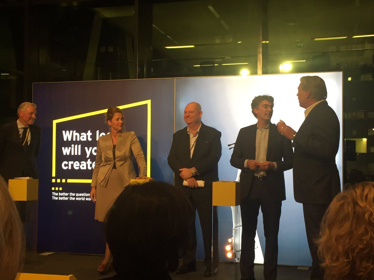 christinedewert's tweet photo. Are you doing all you can to help women fly? #EYConnect https://t.co/wvSnXtW5ym