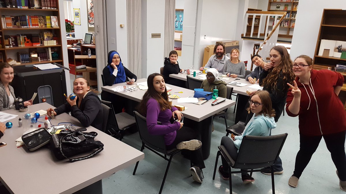 TartanLibrary's tweet photo. Making ornaments for the Library tree! https://t.co/uZgaSPRgZr