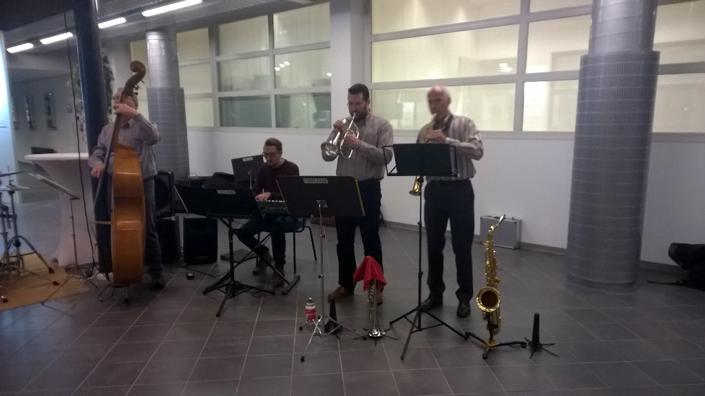 ABosScheffers's tweet photo. #opening #AMSYSTEM @tno_talent #jaaplombaers https://t.co/VqpwPuQy9h