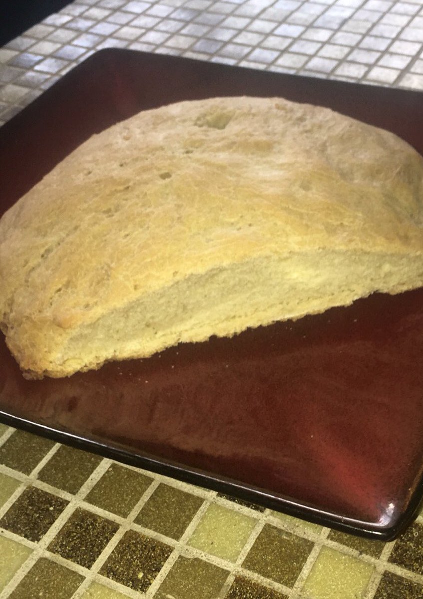 MiamiGreekCater's tweet photo. Baking the #bread! https://t.co/IuiDxeEPwV