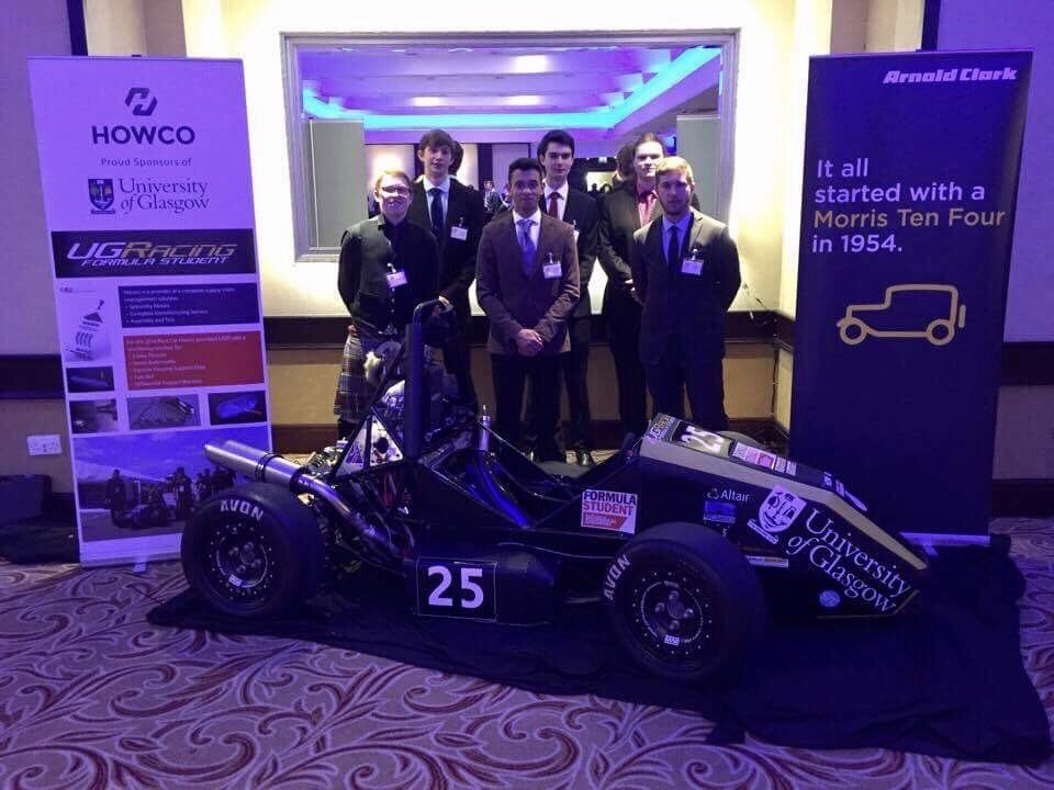 UGRacing_fsae's tweet image. Today we have a throwback to some of the #UGR team looking incredibly smart at this year's Dinner With Industry! #25DaysOfUGR
