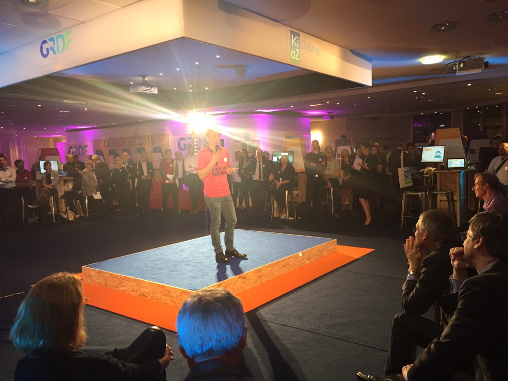 fredsou64's tweet photo. Pitch magistral de @BVogelsi  au #KioZChallenge @GRDF #pushsms https://t.co/WoBZMjeCVK