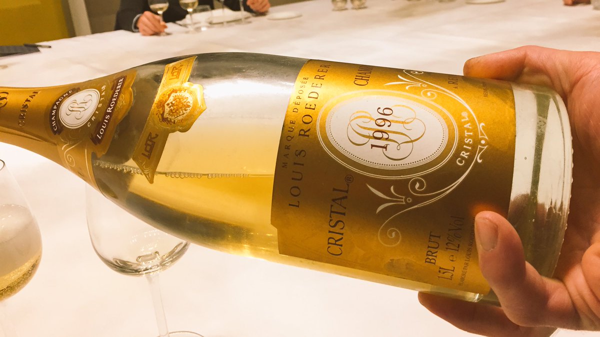 AlbertoLupetti's tweet photo. I'm not a fan of #champagne from 1996, but I must admit Cristal in magnum is simply amazing! Because of its balance @LouisRoederer_ https://t.co/hFVLrtSysv