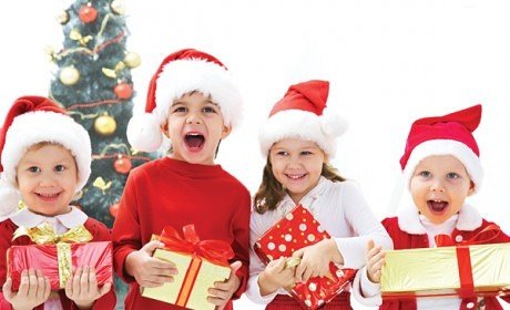 PhoneChip's tweet image. Get Your Family, Friends &amp;amp; Mini Me's PhoneChips For All Of Their Mobile Electronics  So You Can Sleep Better Knowing They're Protected!