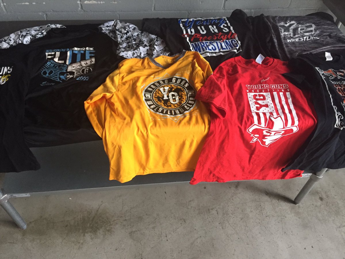 Mr_RHolmes's tweet photo. Big thank you going out to @YoungGunsWC for the awesome shirts for the #FloCrew! https://t.co/Hjmbyu9dYd