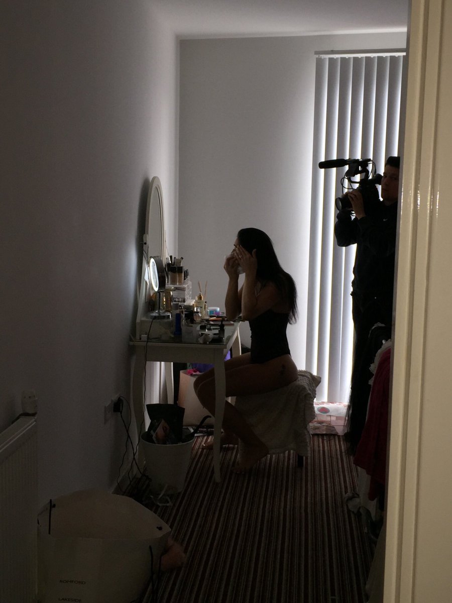 InstaFamousTv's tweet photo. Who is that??!!😋👀👀👀 #instafamous https://t.co/wMvd9KBQ3N