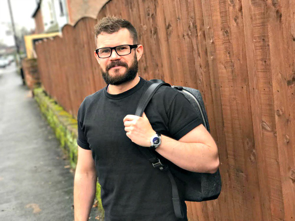 altrinchamtoday's tweet photo. The #Altrincham designer who’s giving it both barrels with his own luggage brand https://t.co/z8t9F2hNpN https://t.co/yrwSPDwMyP