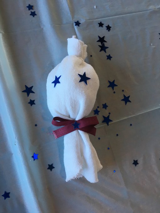 I made a ghost. https://t.co/BBG5MrhjeI<a href="/tag/maydayparade"class="tags"><span>#maydayparade</span></a>