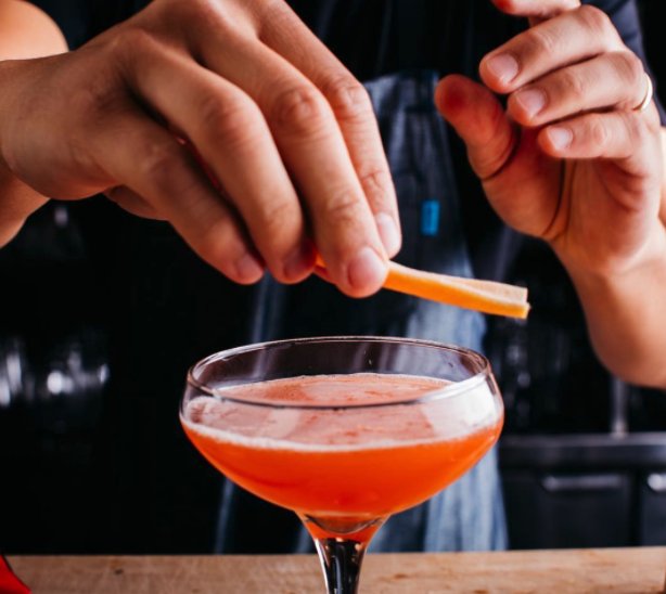 DailyHiveVan's tweet photo. Win a $500 prize pack from @JOEYRestaurants via @VancityBuzz https://t.co/Z7ayaruPQC RT to enter! #DH12Days https://t.co/GiaIIn9yPC
