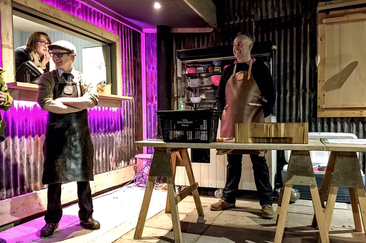 Nic &amp; Miles looking good in their Witloft aprons .. about to start <a href="/BigGreenEggUK/">Big Green Egg UK</a> cooking demo <a href="/TheGog/">The Gog Farm Shop</a>
