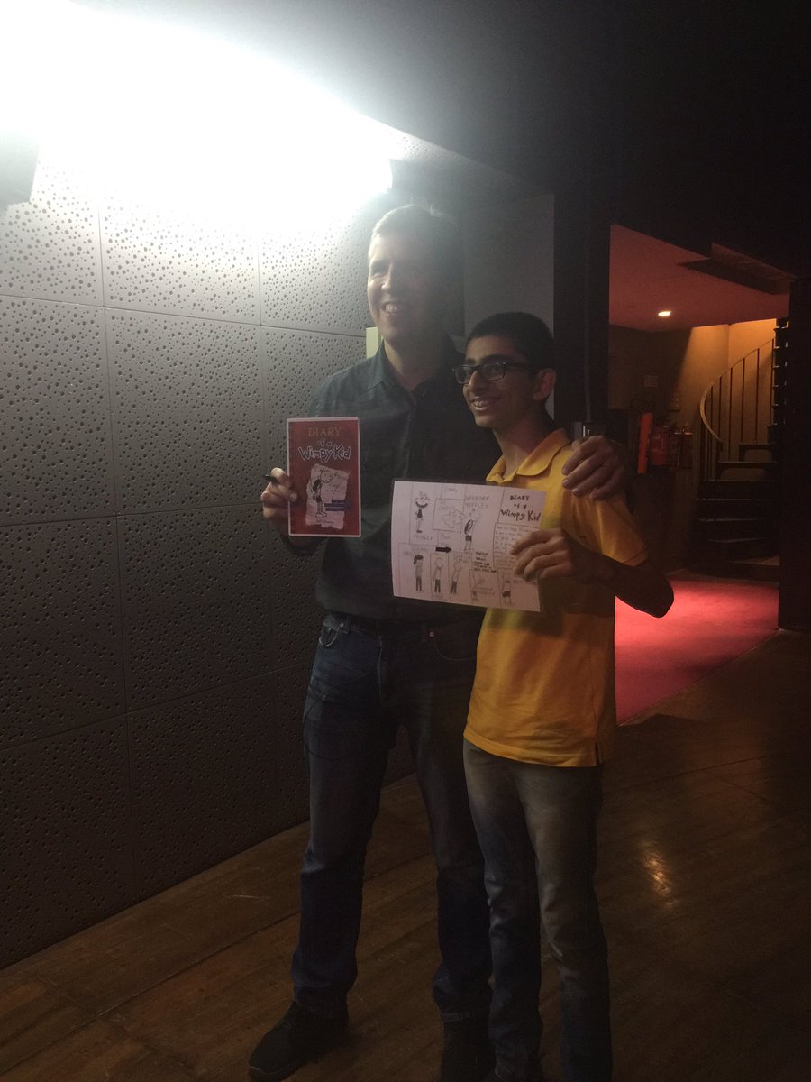 PenguinIndia's tweet photo. @wimpykid with a fan! #JeffKinneyInIndia https://t.co/JkMuyfitiI