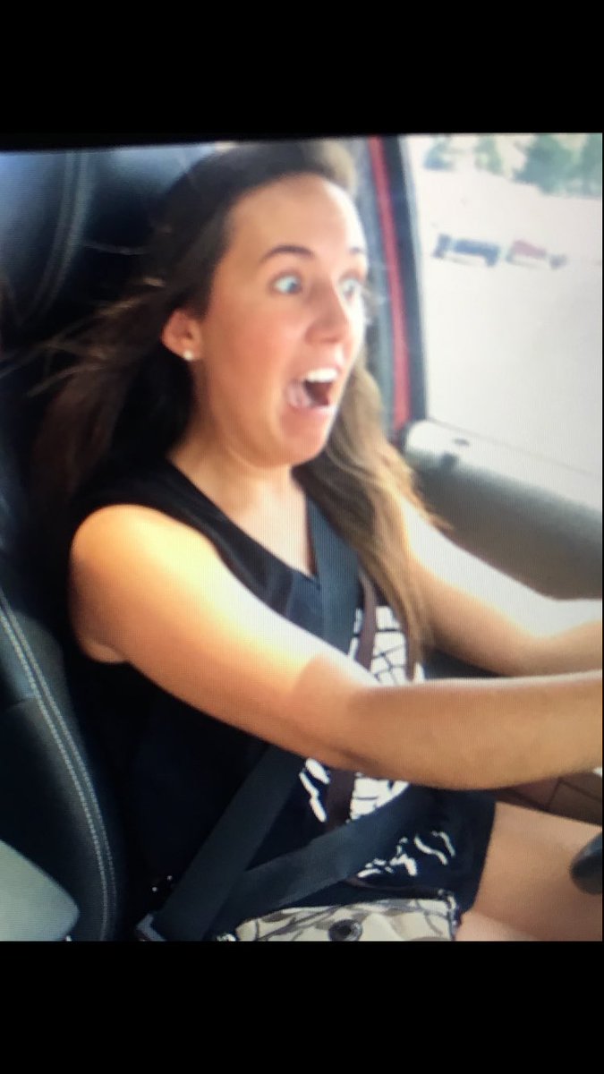 cheyennetherton's tweet photo. When you wake up when your final is starting https://t.co/TFEAkf5tYH