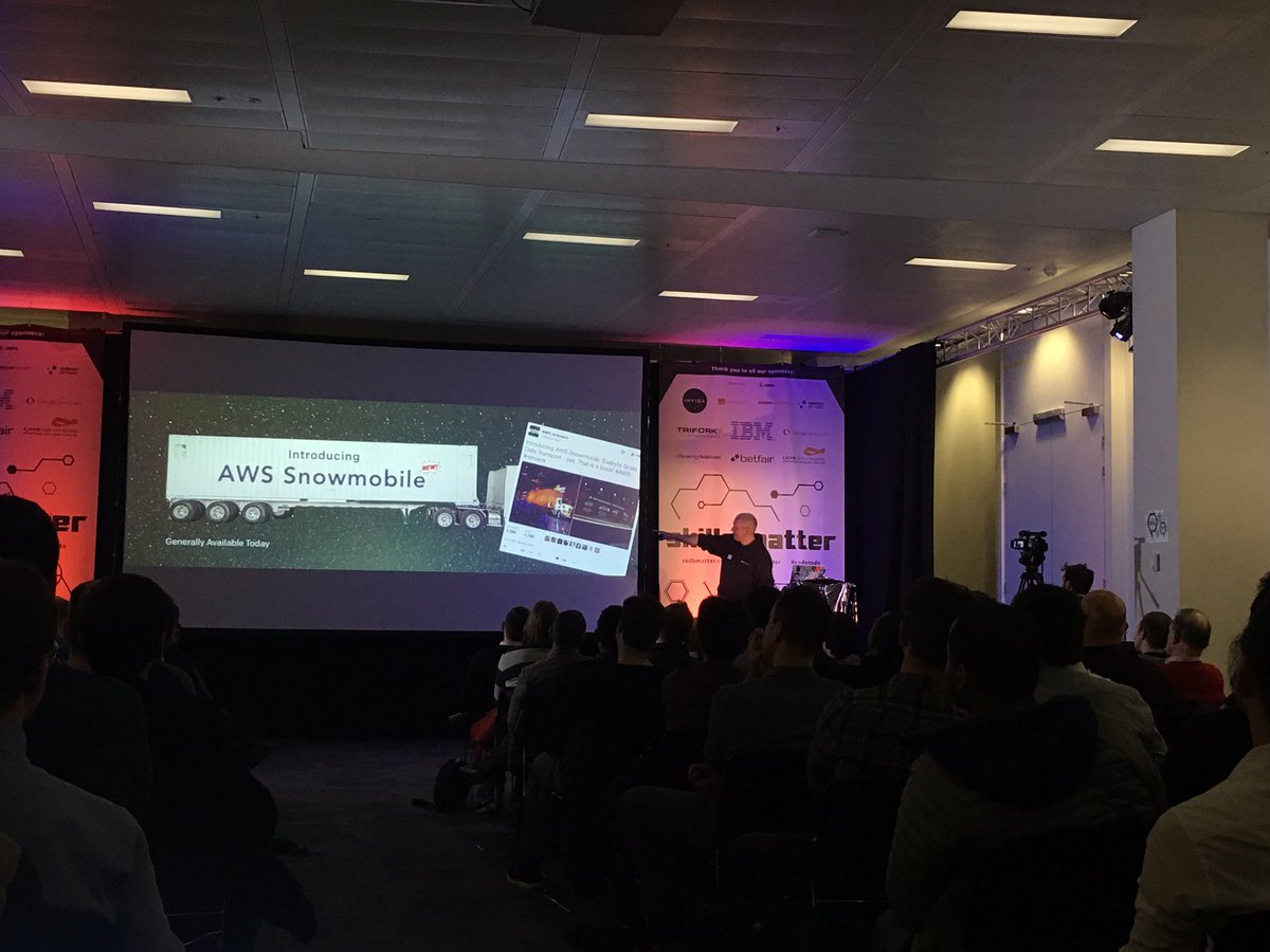 acloudguru's tweet image. Disappointed they couldn&apos;t fit a HGV in this room. #awssnowmobile #AWSUGUK