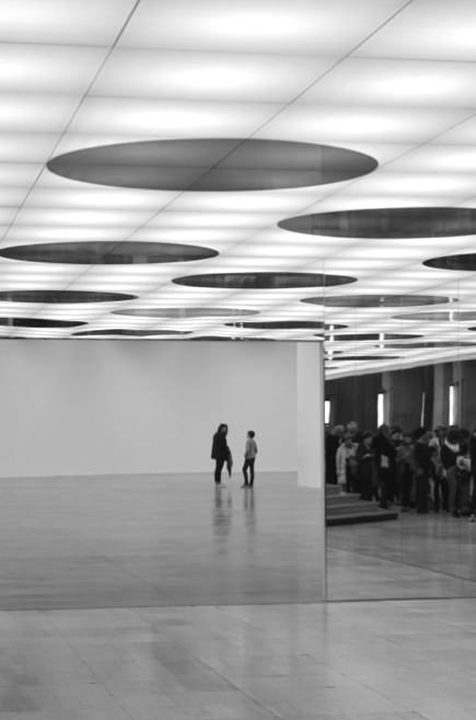 AC150344's tweet photo. Qu'est-ce qu'une énigme ? C'est quoi le progrès ? La questionnante #CarteBlanche de #TinoSehgal ! #ThisProgress #ContemporaryArt #Culture https://t.co/HbEVp2fPNB