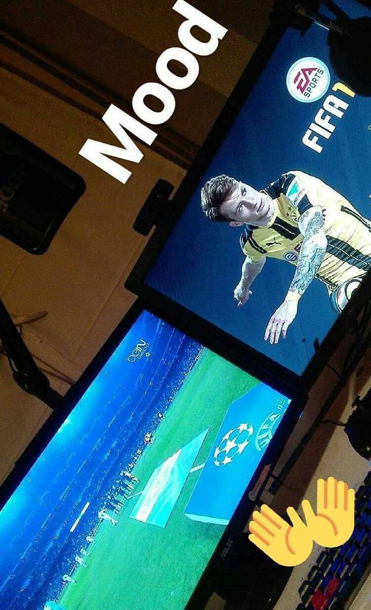 Gravesen_1's tweet photo. Café, #FIFA17 y Champions 😍

Me molaría ver el partido con calma pero toca entrenar para las ProSeries. Toca volver a coronarse 💪💪💪 https://t.co/t7mBhxy1er