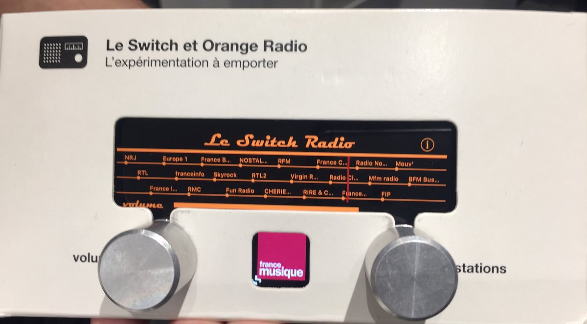 laurentfrisch's tweet photo. Le poste de radio d'hier, enfin non, d'aujourd'hui

by @Orange https://t.co/vProm2oDDk