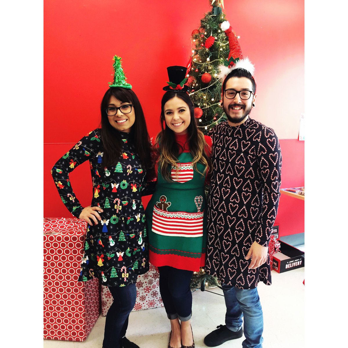 Tgt_Julio's tweet photo. Happy Holidays from #T1869 softlines crew #worksomewhereyoulove❤️ #bestdressed https://t.co/AObg1a5uIJ