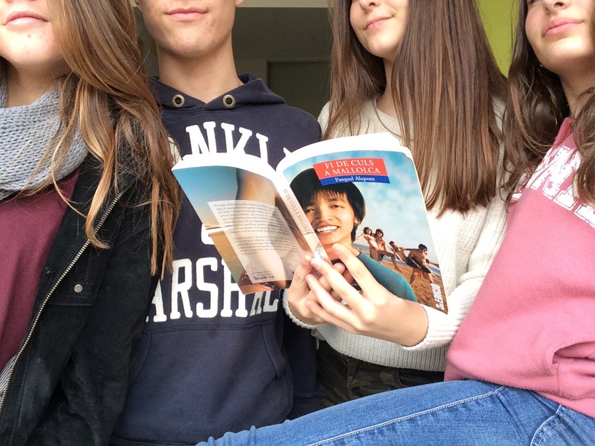 mallorquins1's tweet image. #CECVContemLecturaAVL
¿En que formato leéis?