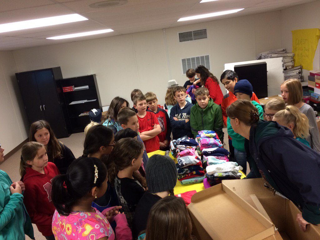 DelisiEileen's tweet photo. Proud of our 5th grade QUESTers and their efforts to coordinate the PJ Drive. #reaganrays https://t.co/dZuHBkTGLA