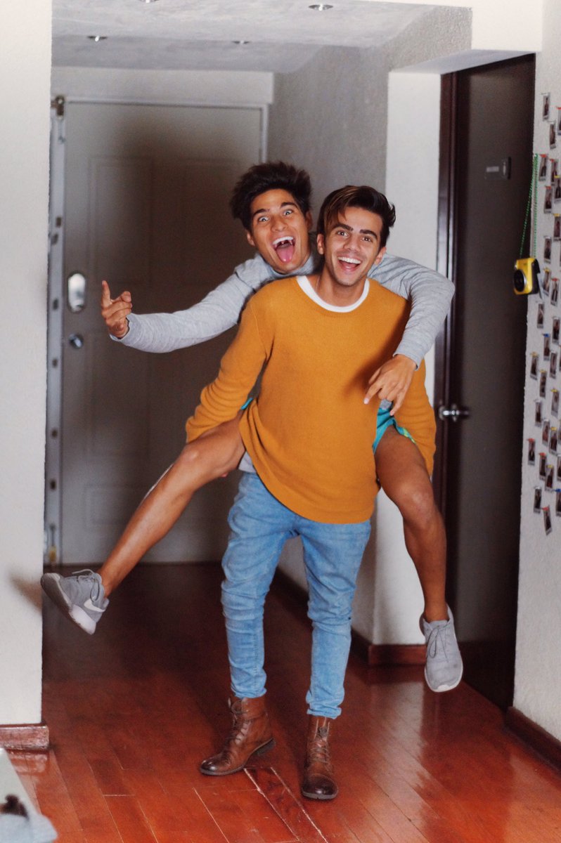 dosogas's tweet photo. 700k en Instagram 🤘🏼😊 gracias! https://t.co/zIsusCyUpo