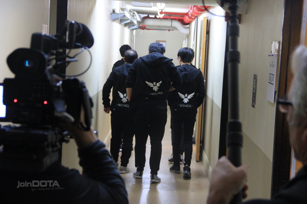 CzGjnBFXcAACA5l.jpg:large