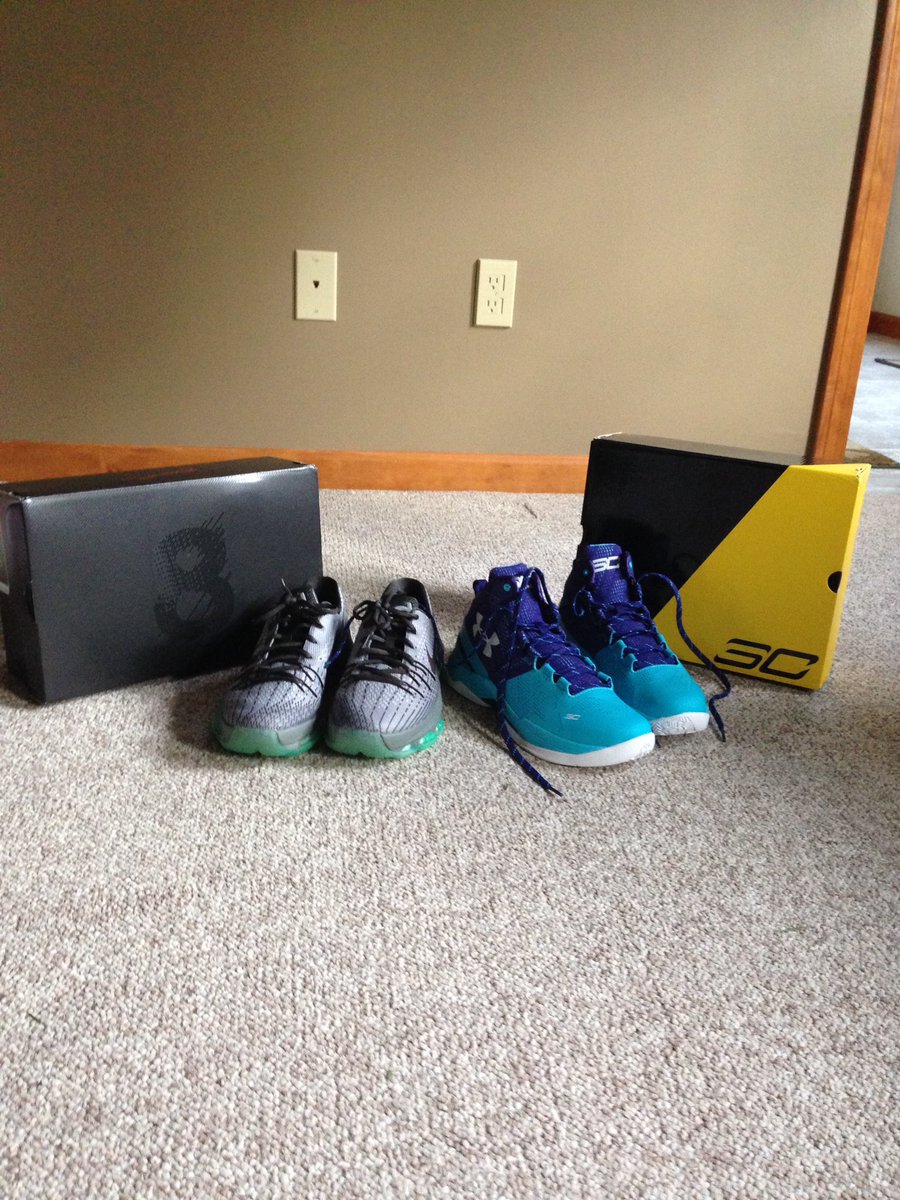 ryanmatos07's tweet photo. Welcome to my page! Here is some of my collection. Hopefully throughout the years it'll get better...I know is not the best shoes😂😂😂 https://t.co/EKtK9ejQNq