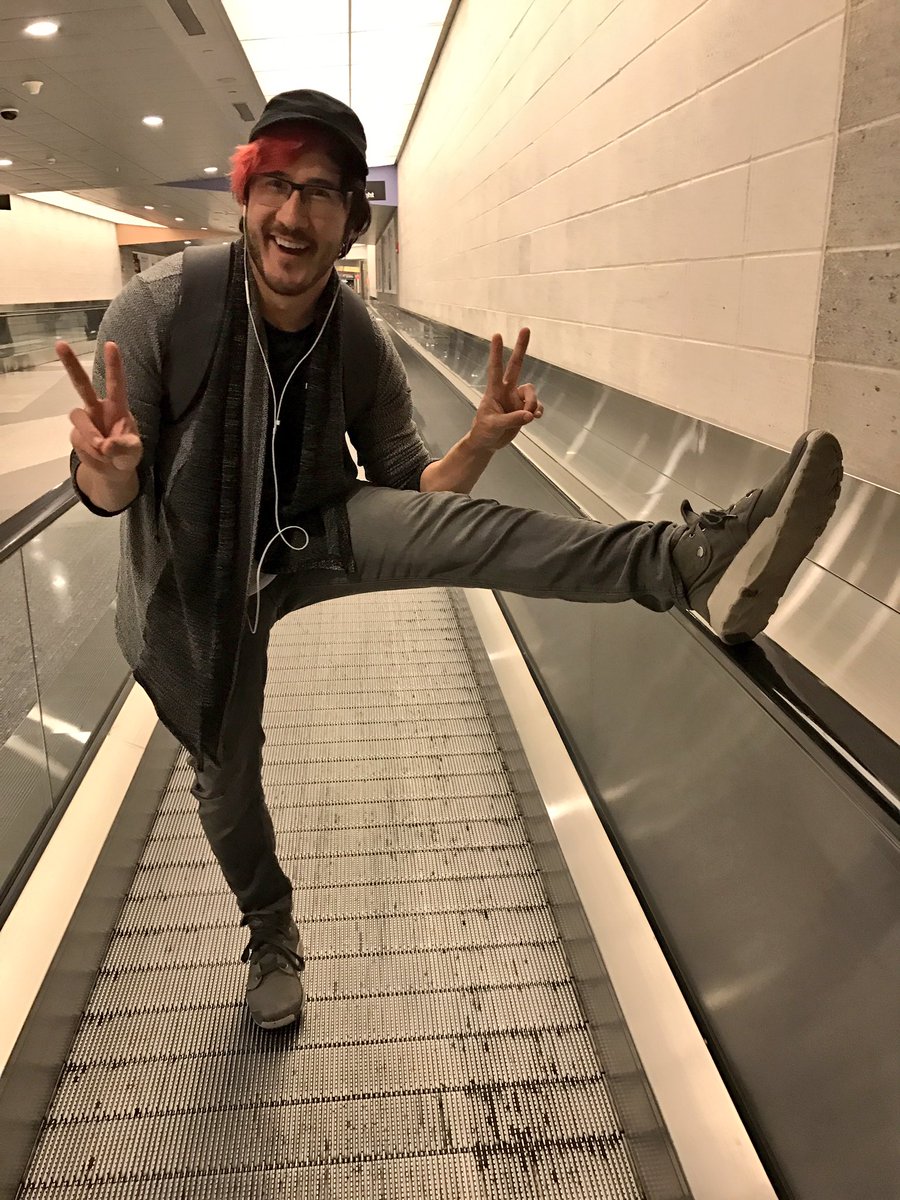 markiplier's tweet image. &quot;Aliens&quot;