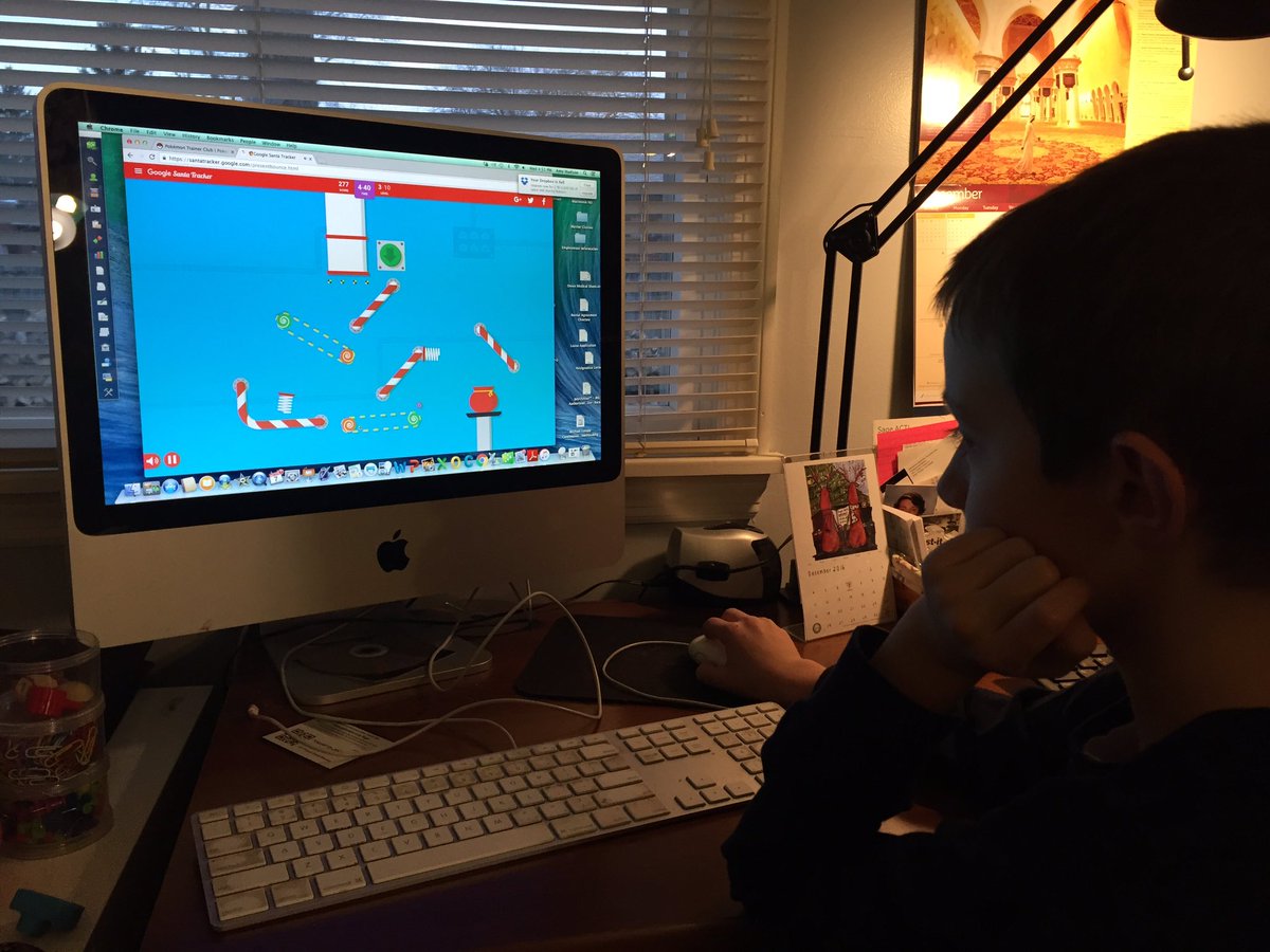 amymhudson's tweet image. Thank you @GoogleForEdu @googledevs for #santatracker 🎄 He's completely engrossed and we have a #beginningcoder on our hands. #momforthewin