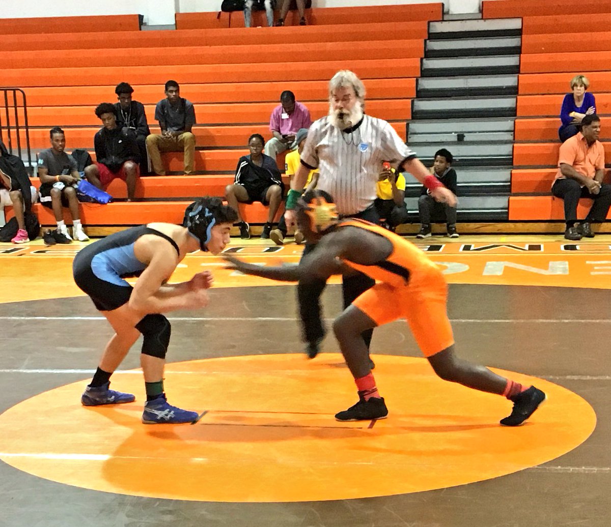 Happening Right Now at the "Bengal Den"! The <a href="/bengalwrestling/">Bengal Wrestling</a> Takes on JP Taravella and West Broward !!! Let's Go Bengals !!! #PiperMindset