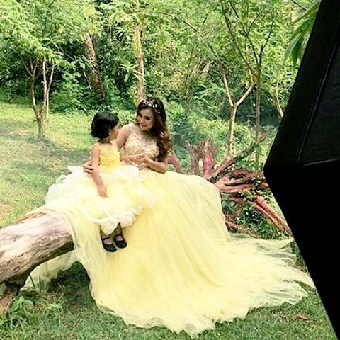 KhikhyKhadijaaa's tweet photo. Beautiful girls @aytingnew92 photoshoot for happy birthday Bilqis 3 year #BirthdayBilqis #28Dec2016 #DuoHappy https://t.co/agrxmwwbwD