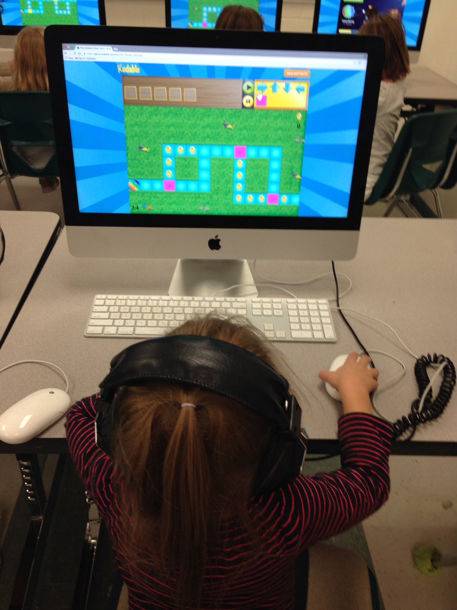 PapaInFirst's tweet image. Time for Coding!!! We loved it! Thank you @dabwagner14